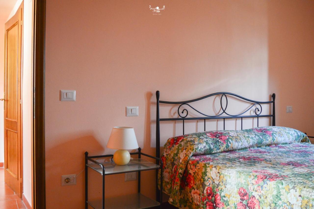 Agriturismo Vezzano 丘西-德拉弗娜 外观 照片