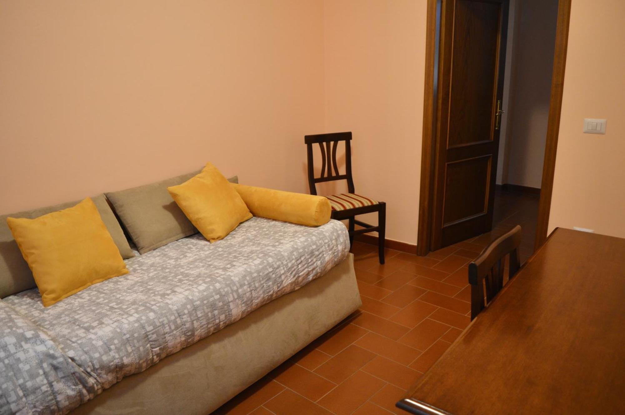 Agriturismo Vezzano 丘西-德拉弗娜 客房 照片