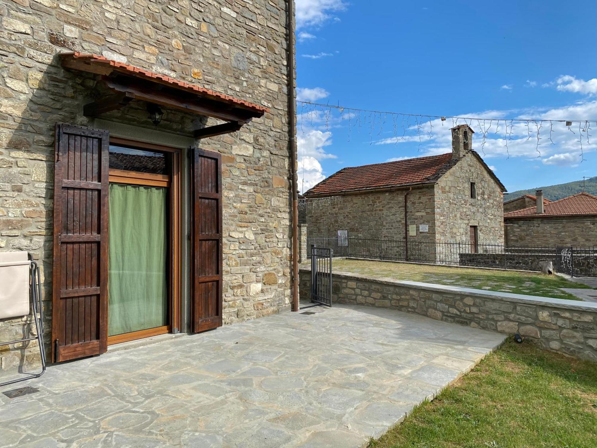 Agriturismo Vezzano 丘西-德拉弗娜 客房 照片